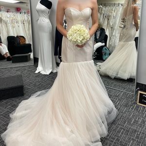 Justin Alexander wedding dress, matching veil, and garmet bag
